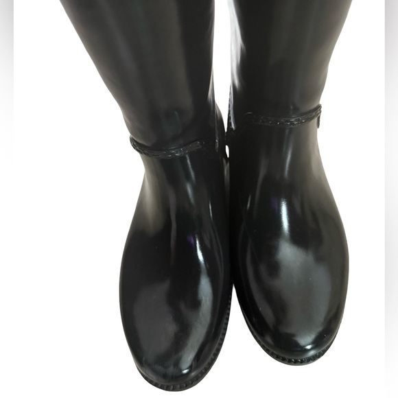 Michael Kors Waterproof Rubber Rain Boots Glossy Black Size 7 $150 Stylish - Picture 3 of 10